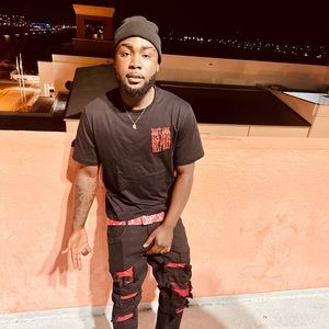 Meet your Posher, Evender